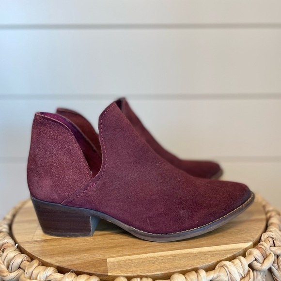 Steve Madden Austin Maroon Suede Leather Ankle Boots - Picture 3 of 5